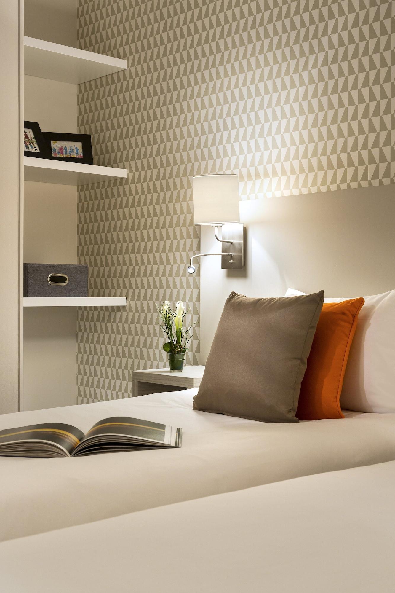 Citadines Montmartre Paris Aparthotel Bagian luar foto