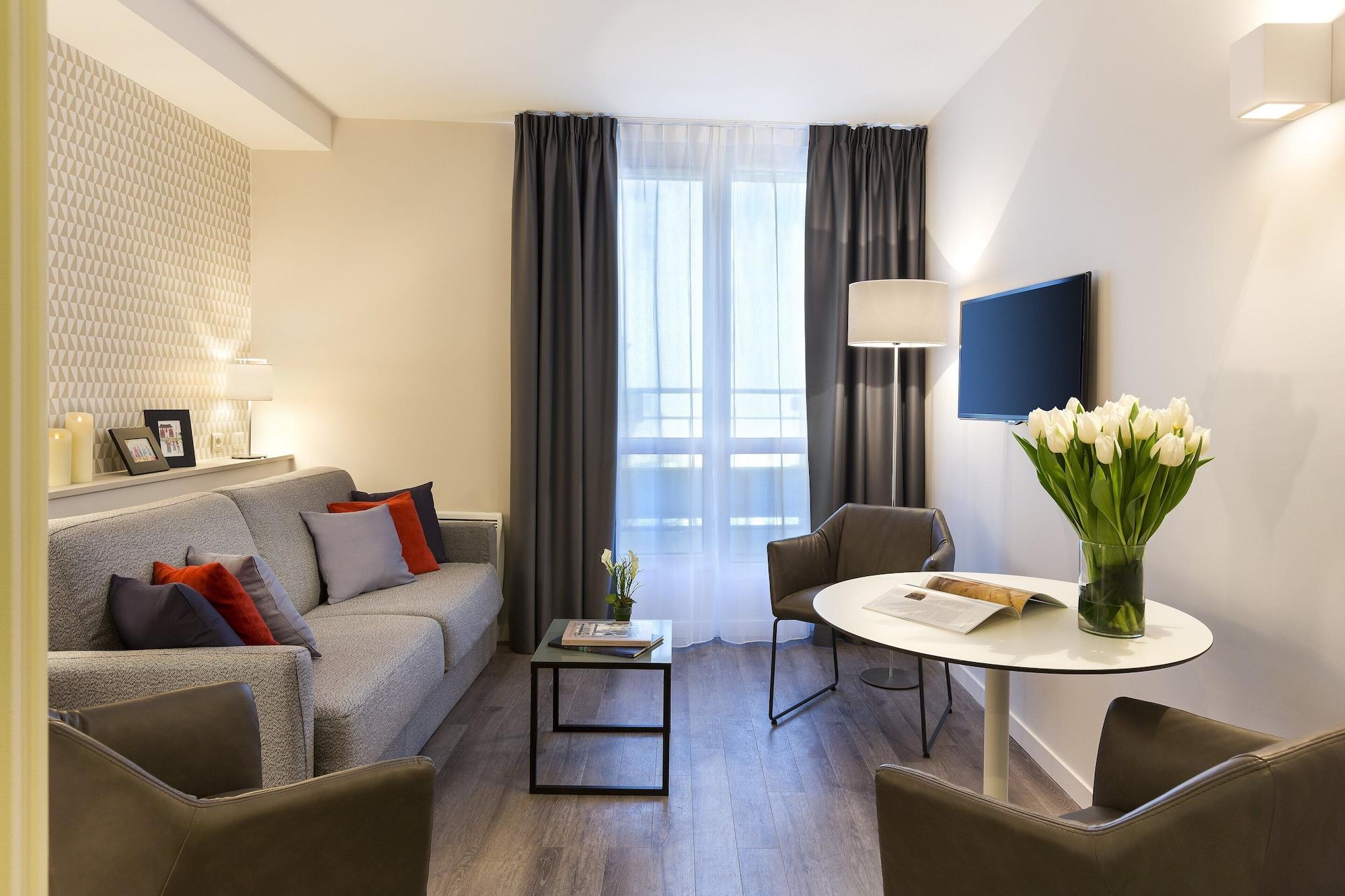 Citadines Montmartre Paris Aparthotel Bagian luar foto