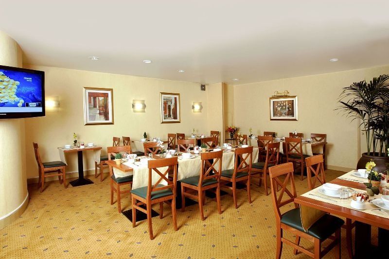 Citadines Montmartre Paris Aparthotel Bagian luar foto